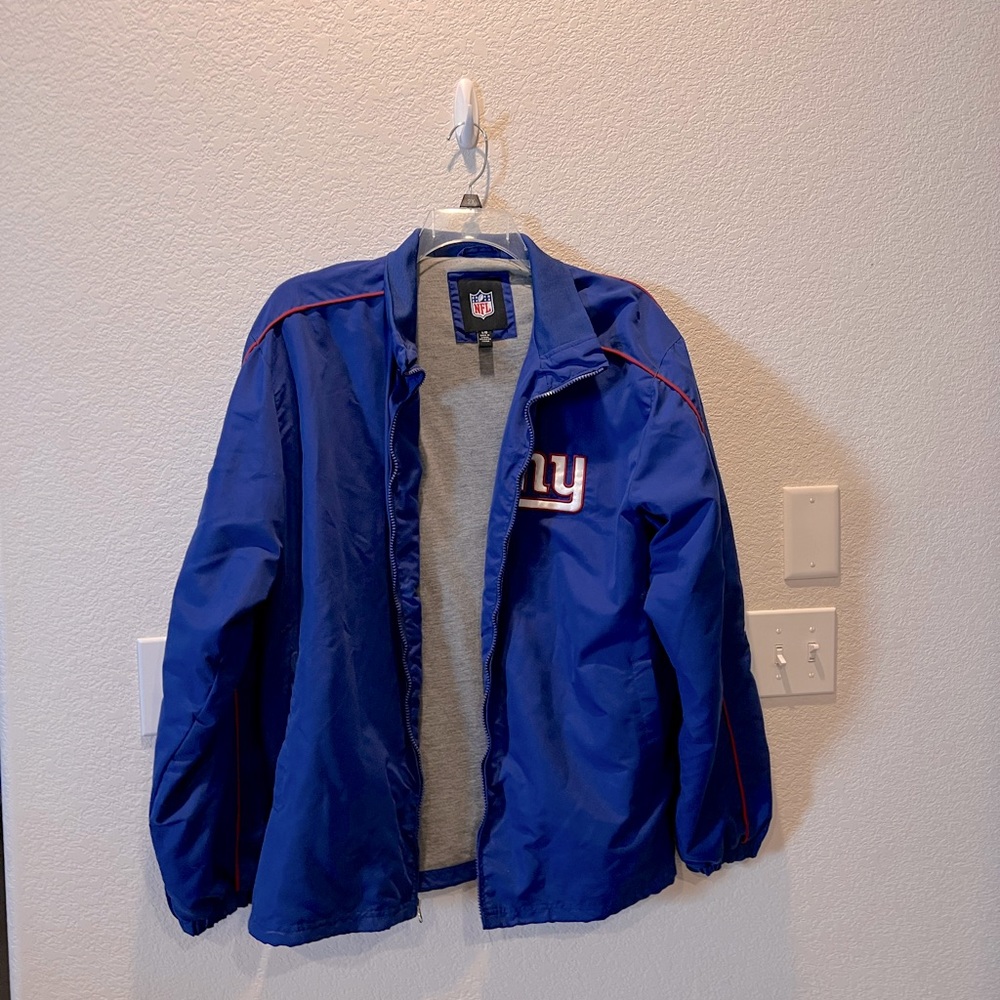 Size Large Men’s NY GIants Bomber Jacket